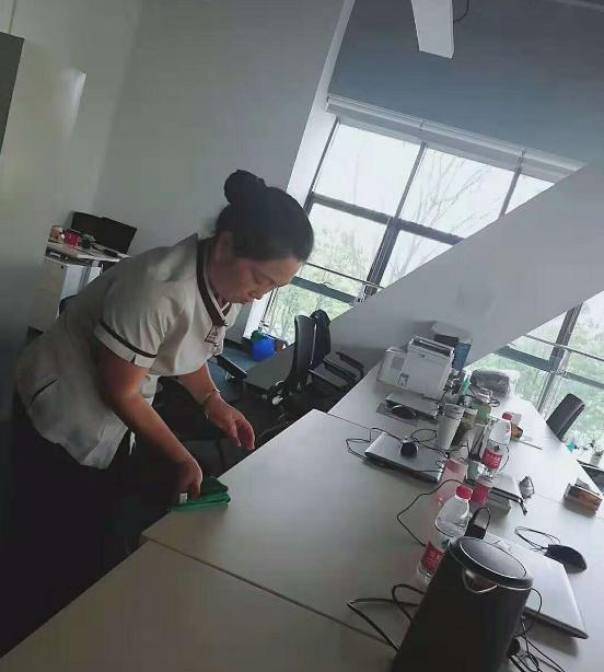 學校區(qū)*+深保潔