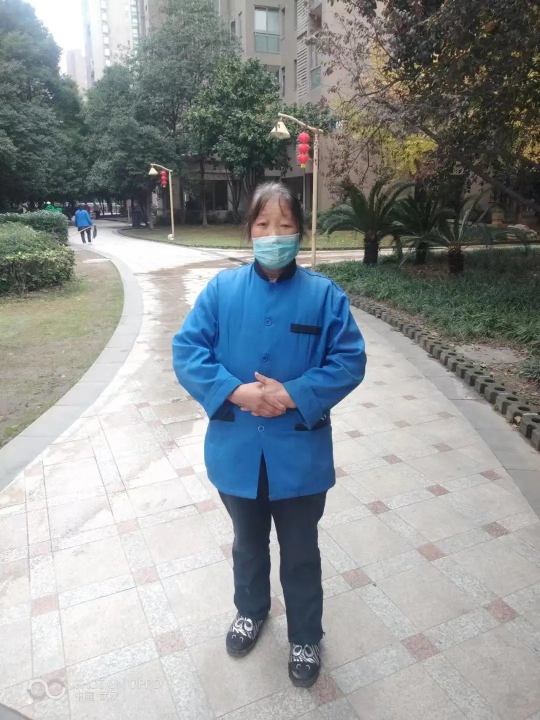 拾金不昧顯擔(dān)當(dāng) | 盛世東方項(xiàng)目李開瓊撿到手機(jī)歸還失主