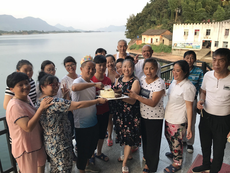 我們的江城清洗團(tuán)隊(duì)，我們的團(tuán)建