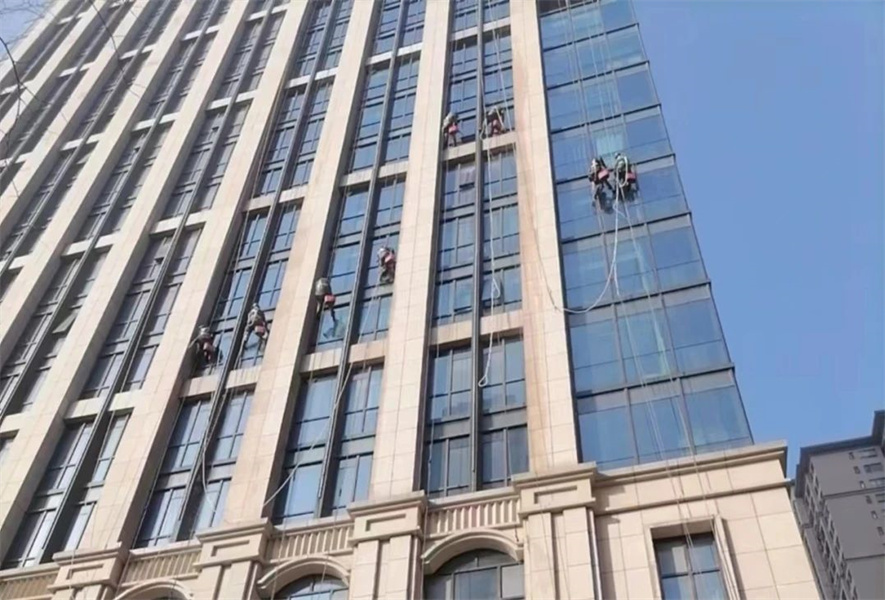 瀧悅*大廈外墻清洗